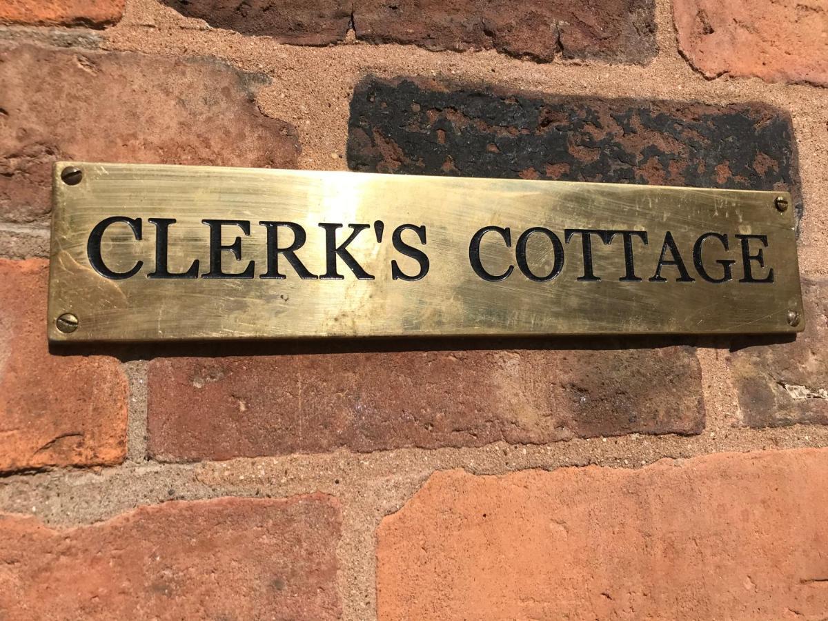 Clerks Cottage Upton upon Severn Exterior photo